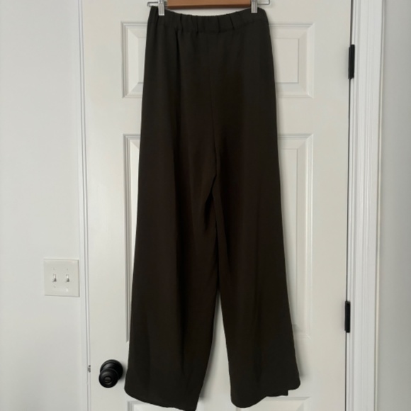 Halogen Wrap Leg Pants with Open Sides - Grey Beluga - Size Small - Picture 5 of 9